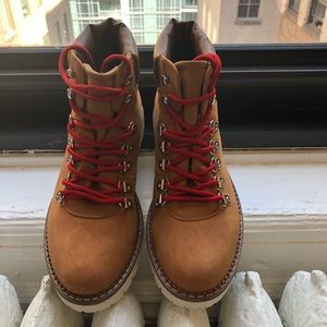 Steve Madden Women’s Boots size 10